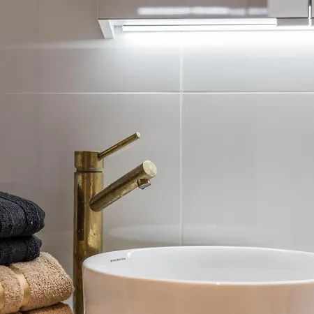 Apartmán Scandinavian Design Townhouse With Private Sauna