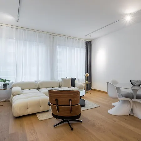 아파트 Scandinavian Design Townhouse With Private Sauna 헬싱키