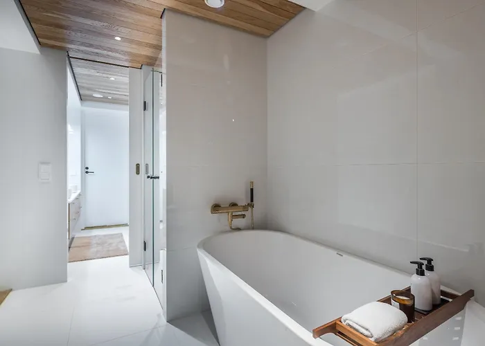 Scandinavian Design Townhouse With Private Sauna Apartment