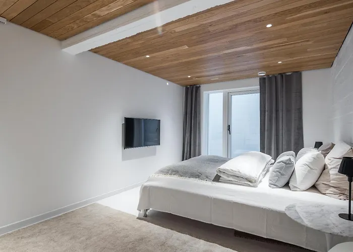 Scandinavian Design Townhouse With Private Sauna Apartment Helsinki