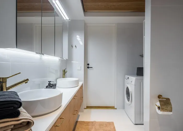 Scandinavian Design Townhouse With Private Sauna Apartment *