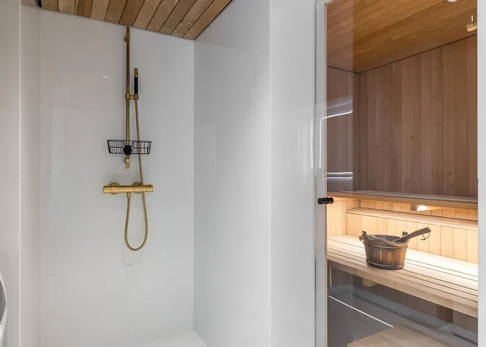 Scandinavian Design Townhouse With Private Sauna Apartment *